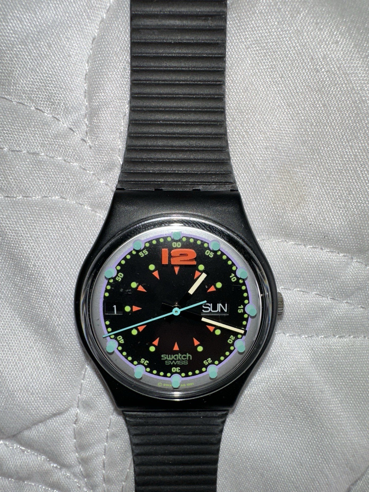 VINTAGE 1992 GENTS SWATCH BATTICUORE GB724 NEW BATTERY