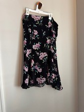 Black Floral midi skirt Sag Harbor petite size 14p