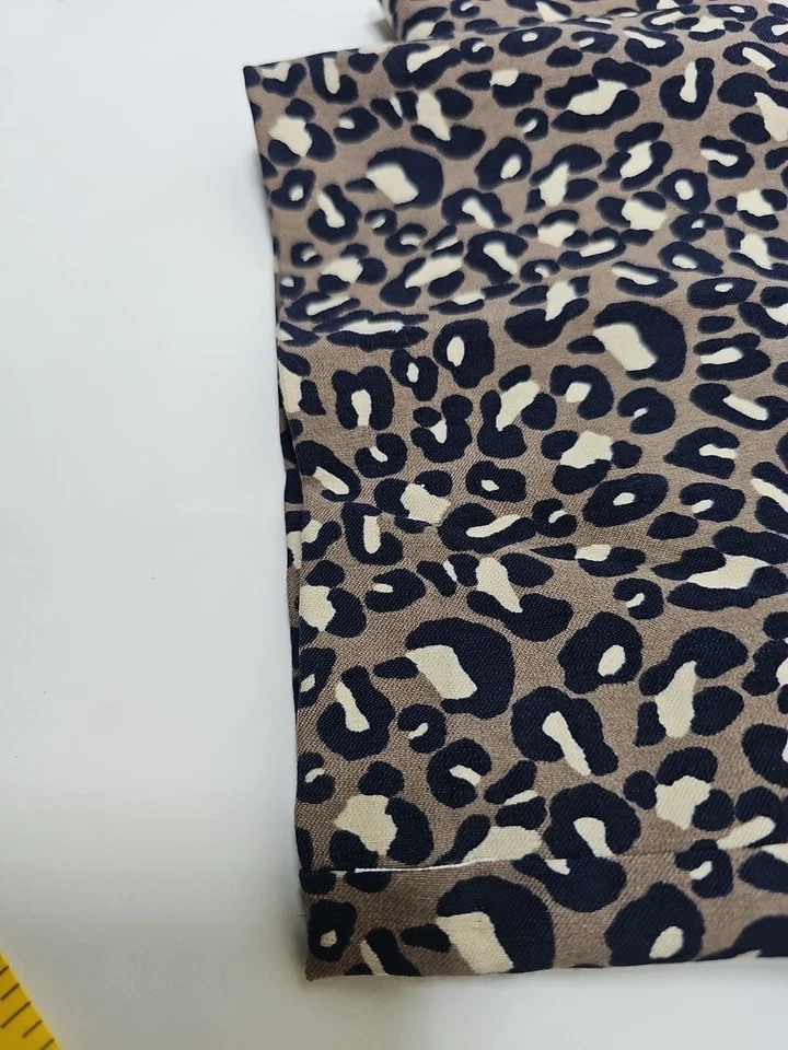 Rafaella 棕色卡普里弹力腰裤 14 码 豹纹印花 — 第 4/4 张图片