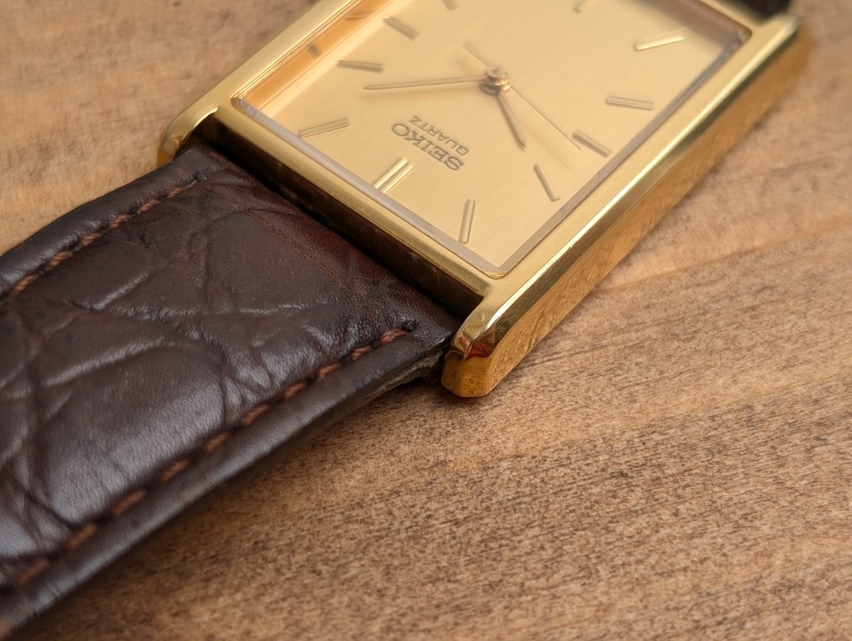 1993 SEIKO Tank 7N01-5B40 Gold Dial Quartz Men's Watch Vintage