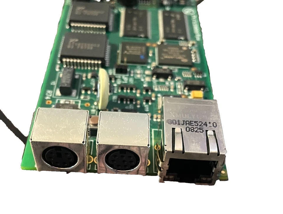 Tripp-Lite SNMP Management Accessory Card, SmartPro/ SmartOnline UPS SNMPWEBCARD - Image 3 of 4