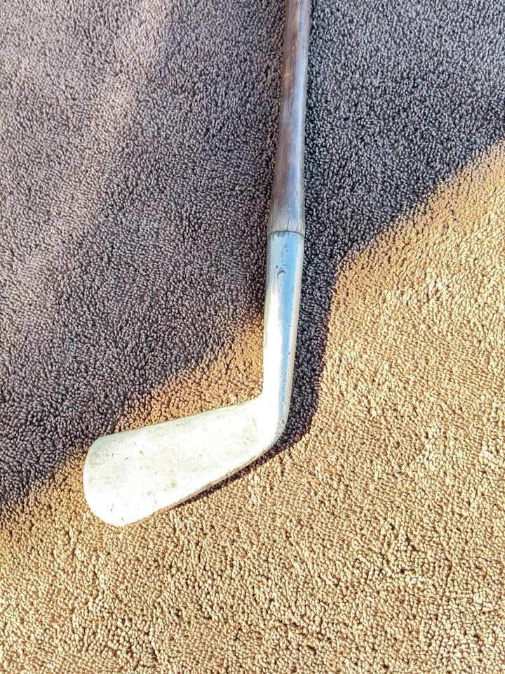 TOM STEWART IRON, W/ SERPENT MARK, VERY RARE hickory golf club..20 %  OFF BOOK V - Image 4 of 4