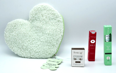 The Creme Shop Mint Green Heart Plush Makeup Bag Lip Balm Mascara Eyebrow Pomade