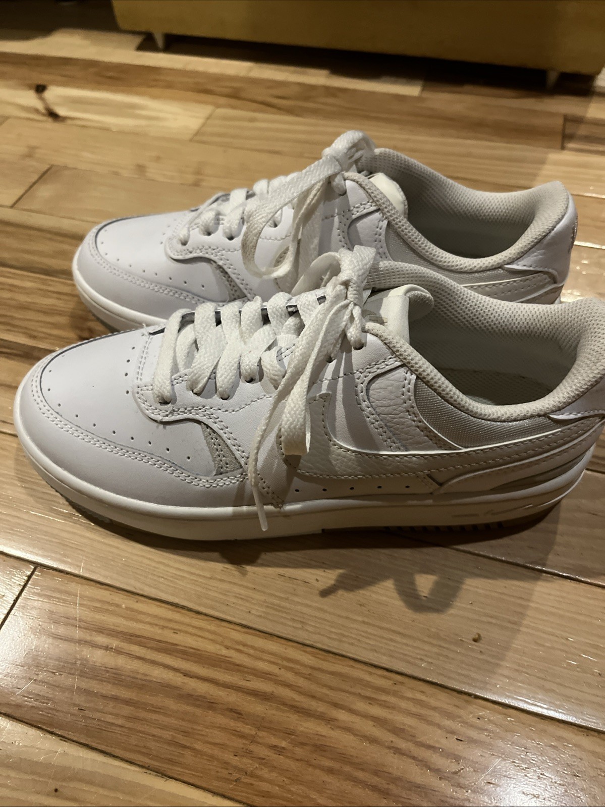 Nike Gamma Force Shoes Women Size 6.5 White University White Casual sneakers image 3