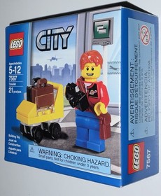 Lego City Set 7567 Traveler Luggage Cart Airport Bus Station FACTORY SEALED