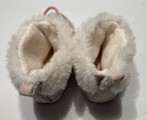 babyGap Faux Fur and Suede Beige Moccasins with Pink Laces - Size 18-24 Months - Picture 4 of 11