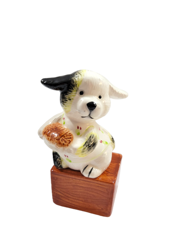 Stackable Animal Salt & Pepper Shakers Dog Sitting on Wood Hay Bale