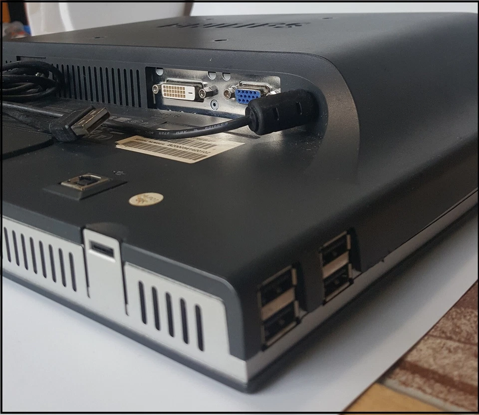 Affordable Quality 17 in. Touch screen Monitor for PC's -Adjustable stand height - Image 3 of 3