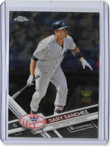 Gary Sanchez 2017 Topps Chrome #122 Gold Rookie Cup Card