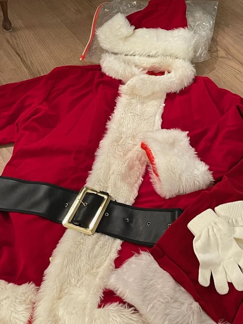 Vtg Professional Looking Santa Claus and Mrs. Claus Suit 8 Pieces