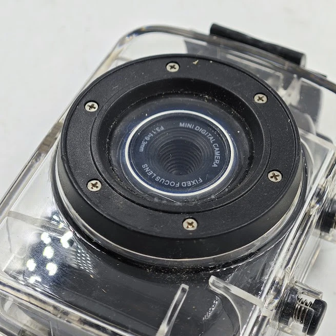 Appareil Photo Numérique Mini Non Testé Avec Étui - Signes D'Utilisation - Photo 2/4