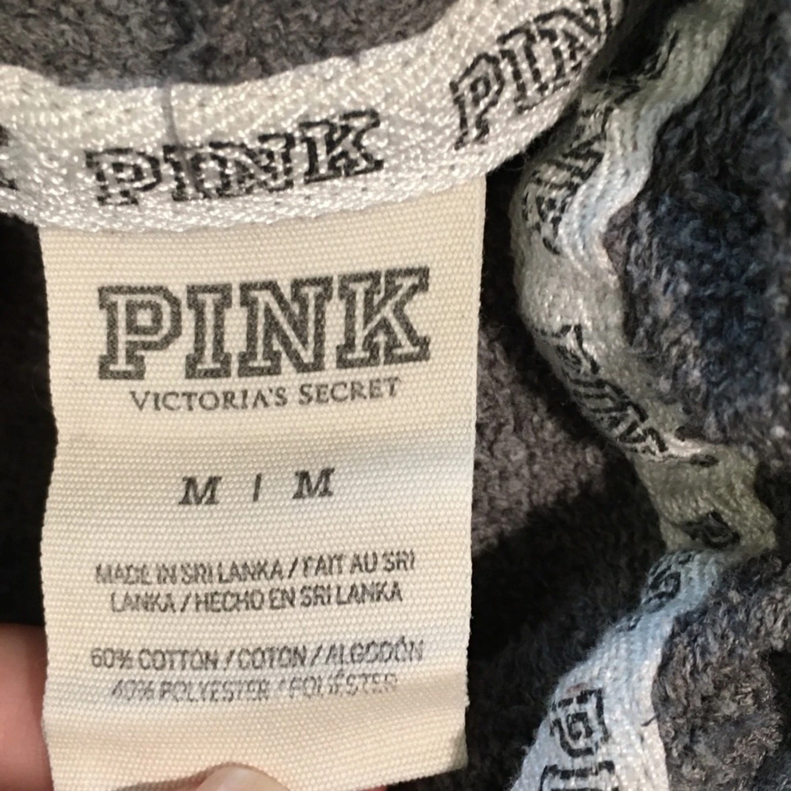 UNDERCOVER Felpa con cappuccio e zip rosa VS grigio medio e verde fluo