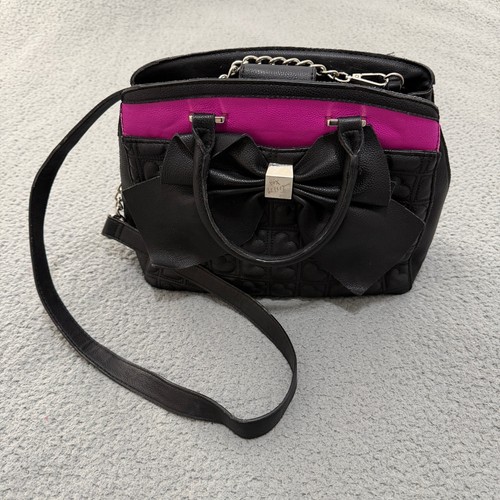 Betsey Johnson Purse Black Pink Heart Quilted Bow Satchel Crossbody Bag Strap