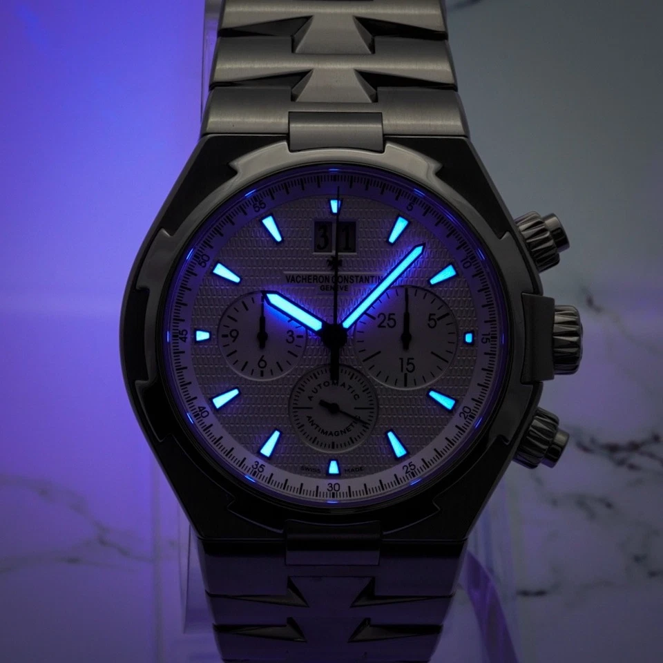 Vacheron Constantin Overseas Cronógrafo 42MM Caja y Papeles49150/B01A-9095 Foto 4 de 4