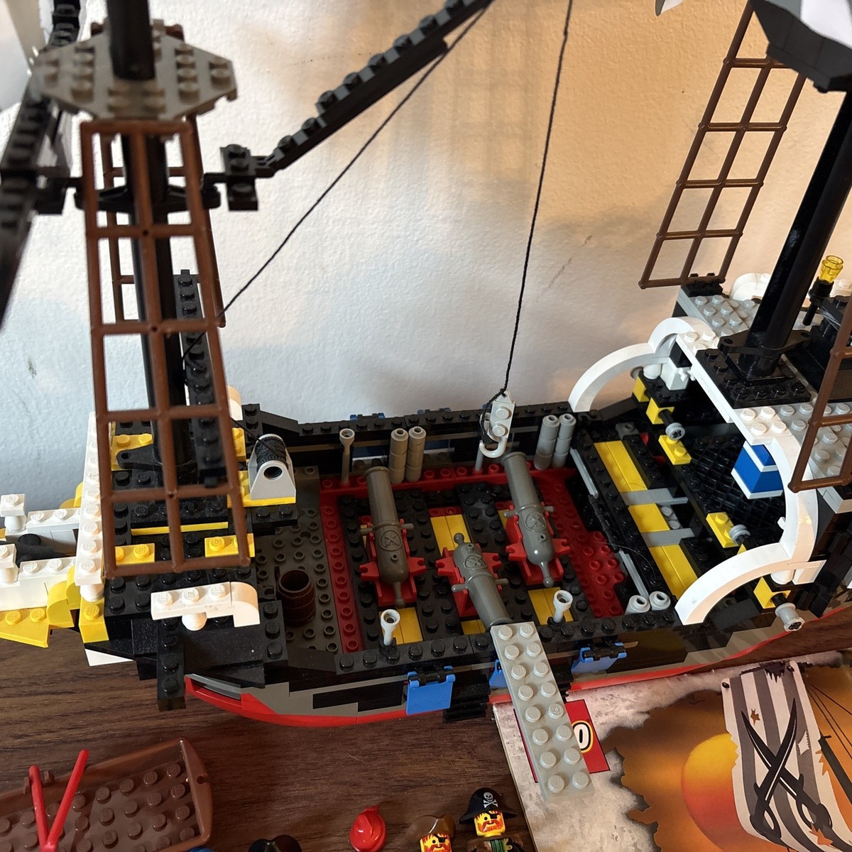 LEGO Pirates: Red Beard Runner Ship (6290) W/ Instructions