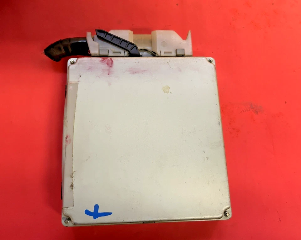 01 2001 NISSAN MAXIMA INFINITI I30 ECU PCM ECM Manual MT A56-Q77-Z98 Foto 2 de 4