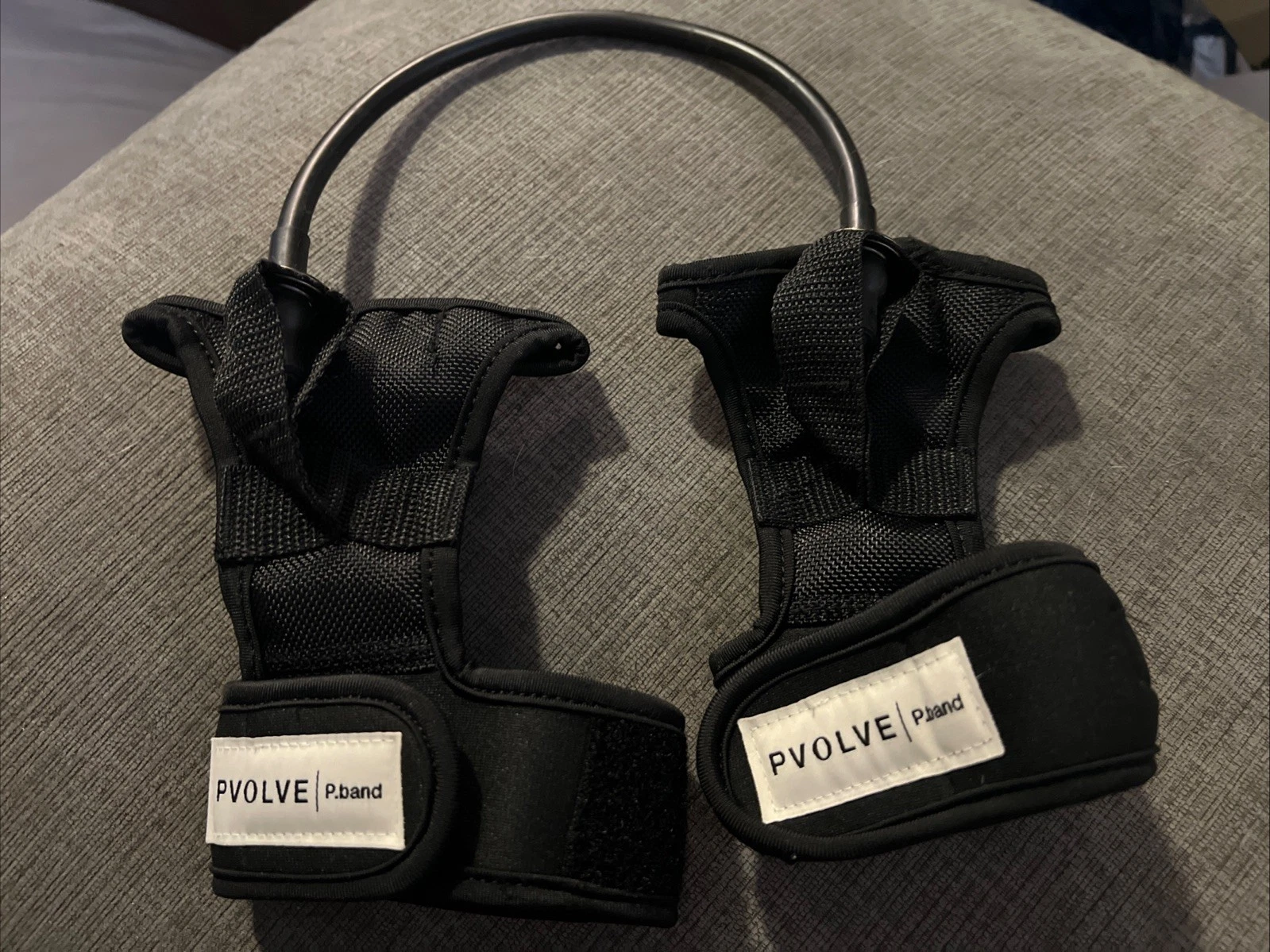 USED Pvolve P.Band Linked Gloves Exercise Resistance Band One Size Travel Gear