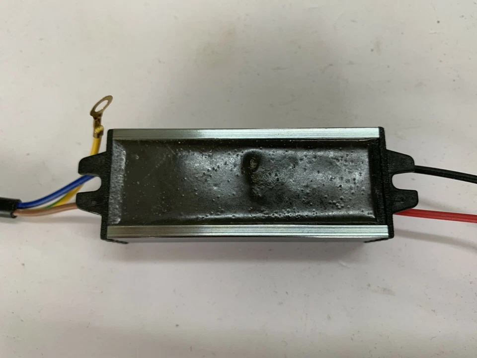 100W LED Driver Adapter Power Supply Transformer Waterproof IP65 DC 28-38V - Image 3 of 3