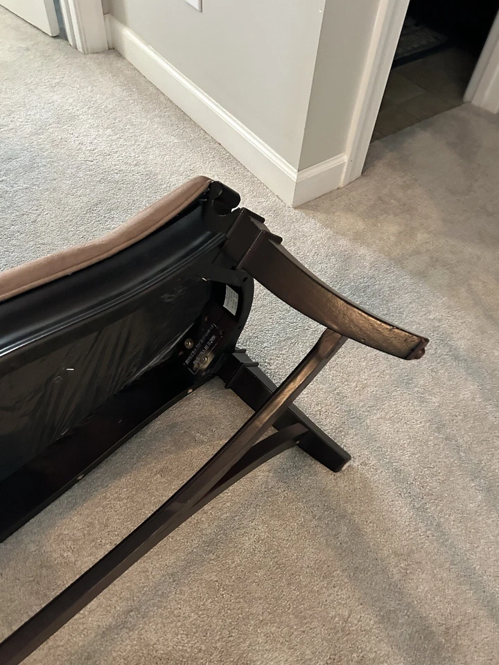 Banco de cama de caoba Foto 4 de 4