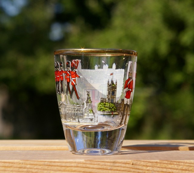 London Souvenir Shot Glass 2" Tall eBay