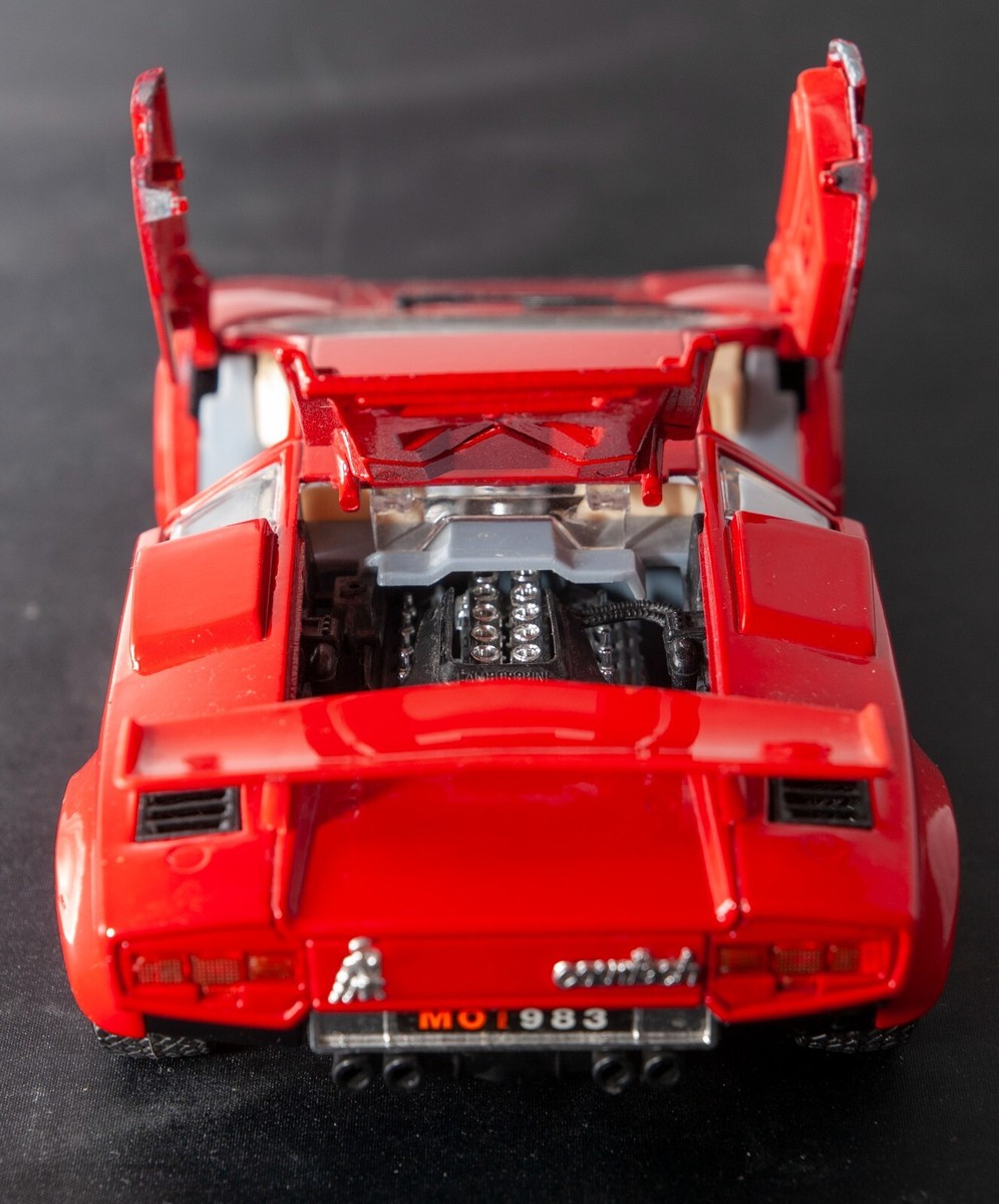 Lamborghini Countach 1988 ブラーゴ　ミニカー Black Lamborghini Countach Made In Italy By Burago Model Car