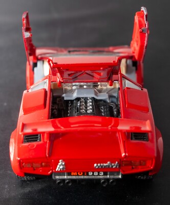 Lamborghini Countach 1988 ブラーゴ　ミニカー $_32.JPG?set_id=880000500F