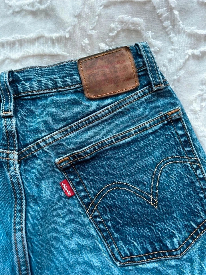Jean Levi's 501 Original Premium bleu denim – Taille 36 W27 L28 Straight #LUX16 - Photo 1/4