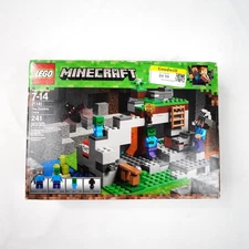 LEGO Minecraft The Zombie Cave 21141 Retired Baby Zombie Steve Minifigs 6212474