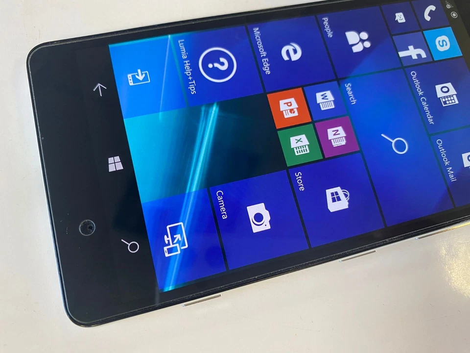 Microsoft Nokia Lumia 950 Smartphone Mobile UNLOCKED Windows 10 4G LTE White - Image 3 of 4