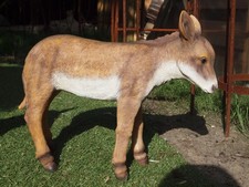 Esel Deko Figur Garten Figur Eselfigur naturgetreu Pferd NEU Krippe