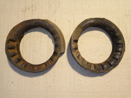 VW Golf 2 - 2x Federteller Federlager hinten - Hinterachse 191512149