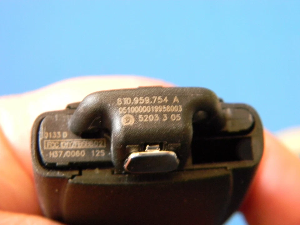 2010 AUDI Q5 SMART KEYLESS GO ВХОД ДИСТАНЦИОННЫЙ БРЕЛОК IYZFBSB802 8T0.959.754 A - Изображение 3 из 4