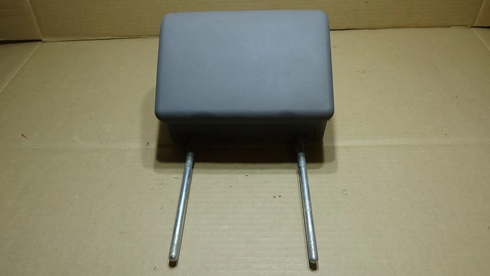 2007-2009 Jeep Wrangler JK Right Seat Headrest Gray - Image 3 of 4