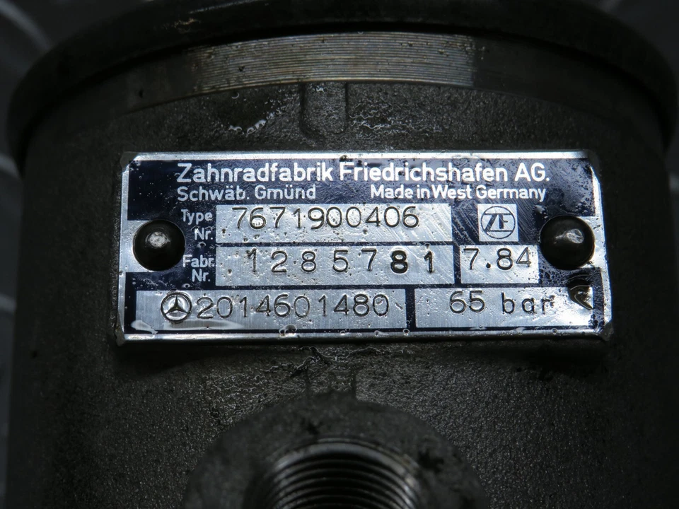 ♂30839♂ Mercedes-Benz W201 190E bomba de dirección asistida 2014601480 7671501142 Foto 2 de 4