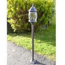 Garden Post Light in METAL- Glass, Traditional Style - Camden - 1 Light