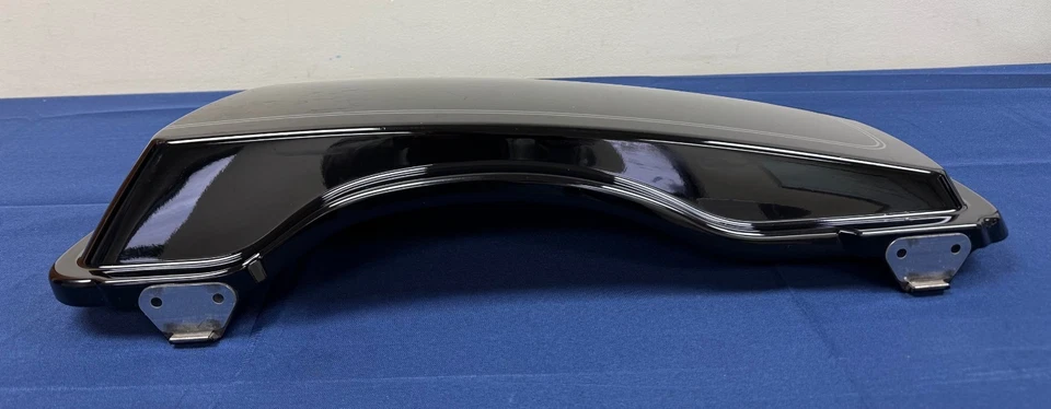 Harley-Davidson 79104-03A RH Saddlebag Lid 93-13 Touring Vivid Black (#23) - Image 2 of 4