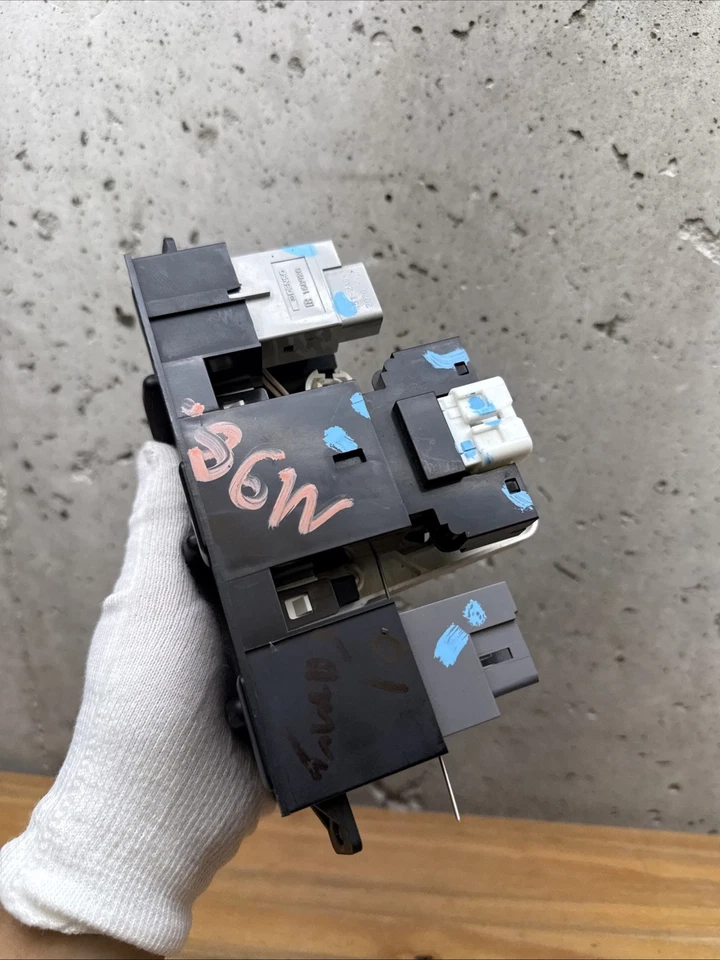 Оригинальный блок климат-контроля для обогревателя кондиционера Toyota Camry 1999-2001 годов выпуска - Изображение 4 из 4