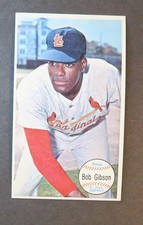Bob Gibson #41 Topps Giants 1964 Baseball Card