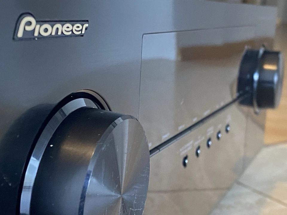 PIONEER VSX-321 K A/V 5.1 Receiver 100 Watt pro Kanal 4K UHD 3D DTS NEO:6 Hi-Res - Bild 3 von 4