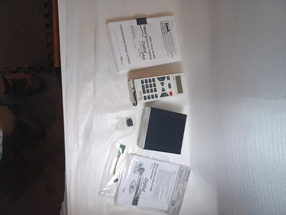 Digital Plus by Lenz with Magna Force Dcc Power Supply.   - Image 4 of 4