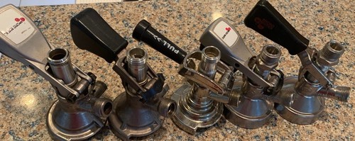 Sankey Beer Couplers for Keg beer dispensing 3 sliders and 2 twist on VGC