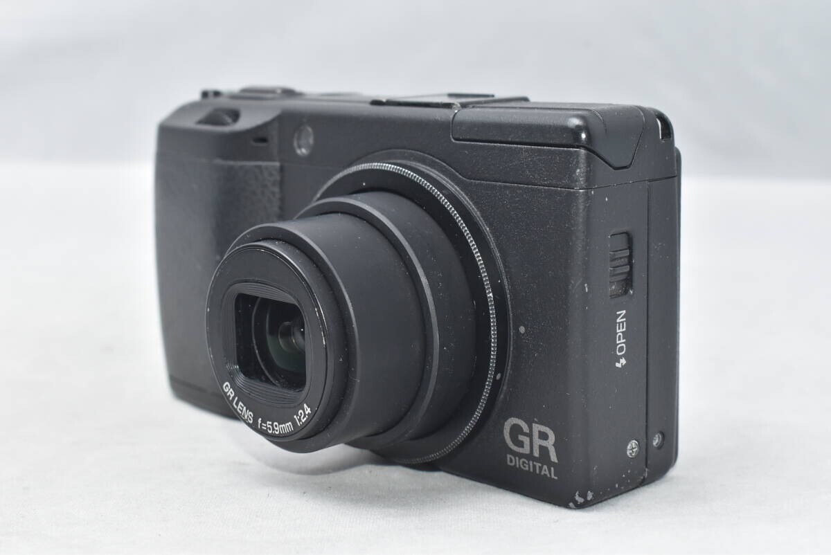 Ricoh GR Digital II Digital Camera 10.1MP - Black for sale Ricoh GR Digital II Digital Camera 10.1MP - Black for sale