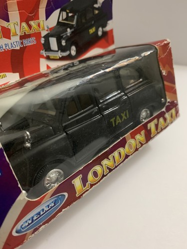 Welly Austin London Taxi Black Die Cast Metal Model 99050W New in Box! - Picture 11 of 12
