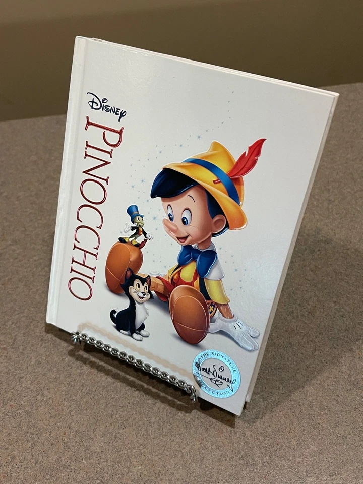 Disney's Pinocchio (Target Exclusive) (Blu-ray + DVD 1940) Digibook - Image 3 of 4