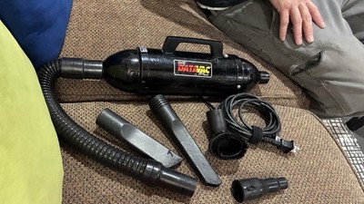 Metro DataVac Pro Handheld Bagged Corded Vacuum Black & Wand