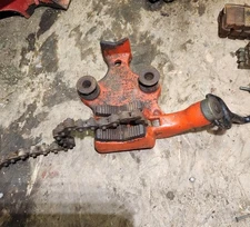 RIDGID Model BC410 Bench Chain Vise 1/8" - 4" Used Good Working Condition 