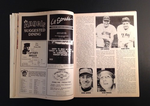 Angels View 1982 California Angels Scorebook Magazine Rod Carew Scored VTG MLB - Picture 4 of 6