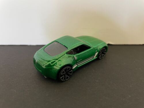 HOT WHEELS NISSAN 370Z VERDE MULTIPACK ESCLUSIVO GRIGIO E BIANCO DECALCOMANIE SCIOLTE JDM - Foto 4 di 7