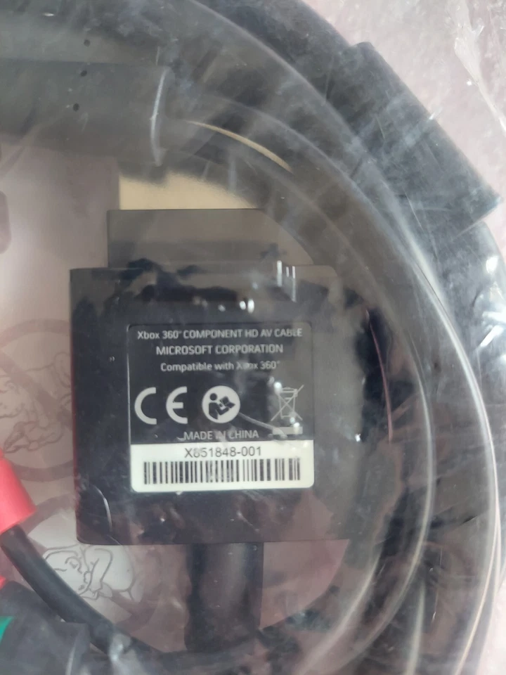 NEW NIB Genuine OEM Xbox 360 Component HD AV Audio Video Cable Microsoft X851848 - Image 3 of 3