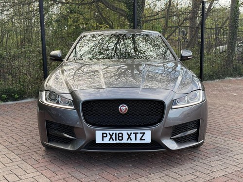 2018 Jaguar XF 2.0d R-Sport Auto Euro 6 (s/s) 4dr SALOON Diesel Automatic - Picture 4 of 20